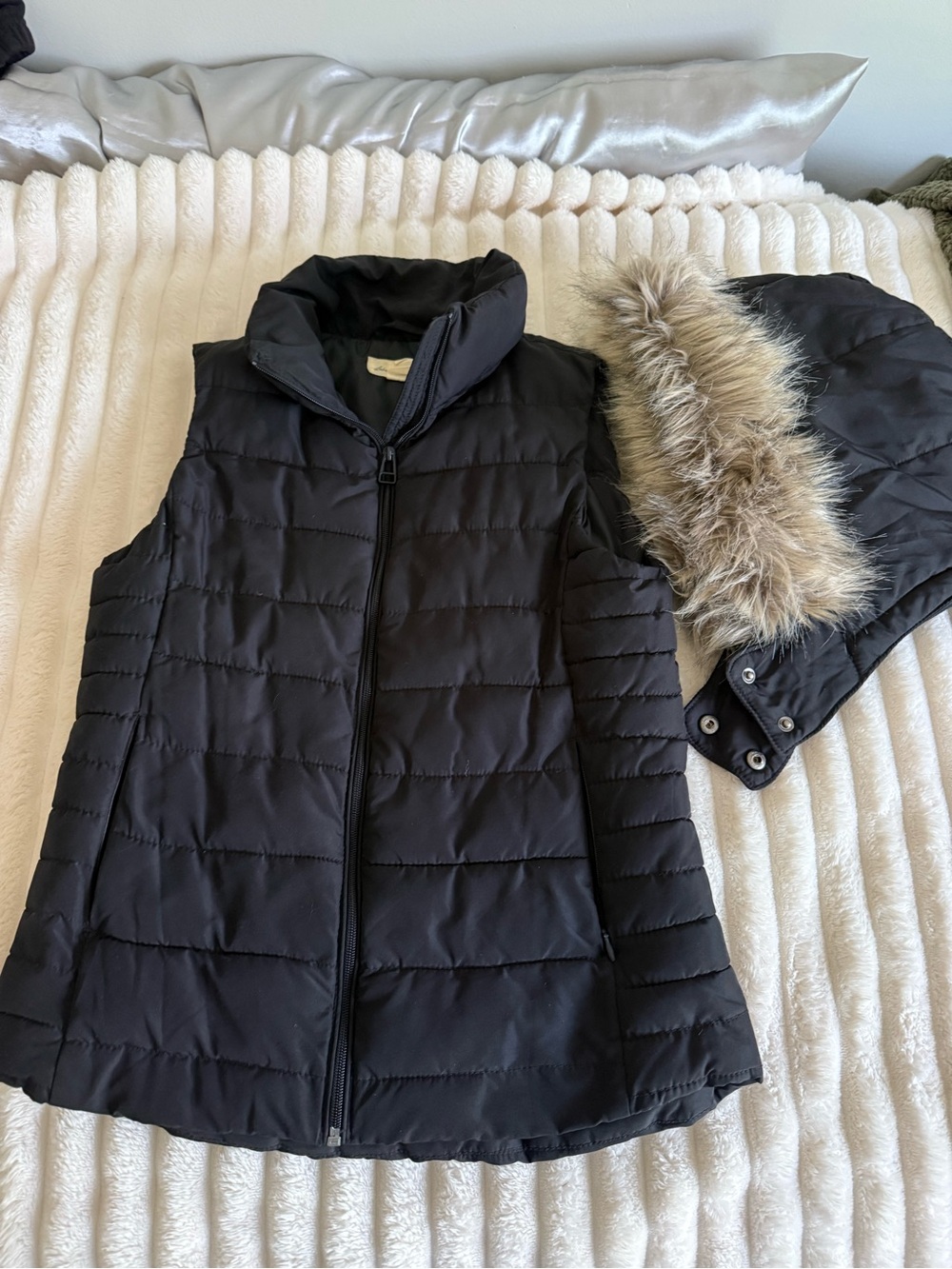 Women's Black Quilted Puffer Vest with Removable Faux-Fur Hood